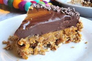 Chocolate Caramel Turtle Pie 3